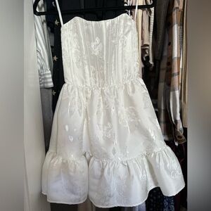 V. Chapman White Strapless Dress